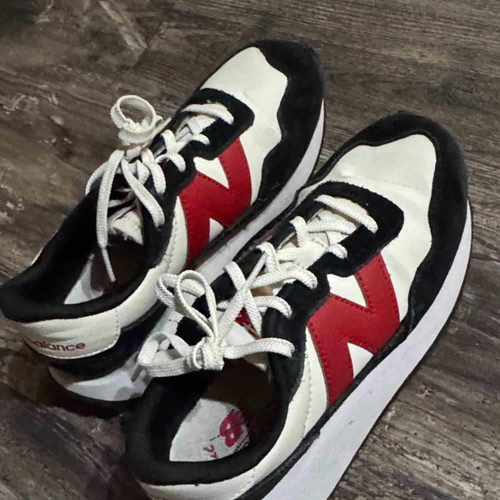 New balance 237